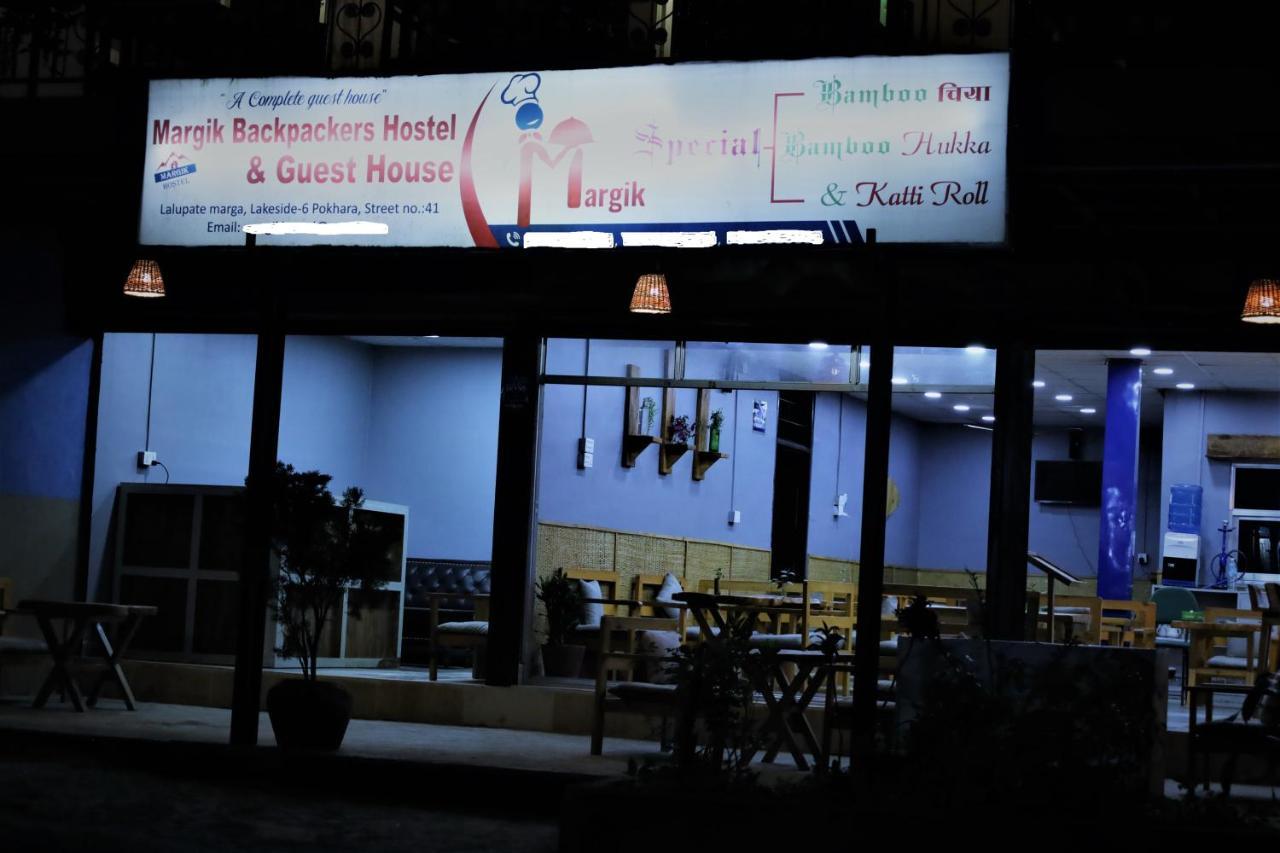 Margik Backpackers Hostel Pokhara Bagian luar foto